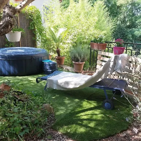 La Nogareda - Jacuzzi Et Jardin Vakantiehuis *